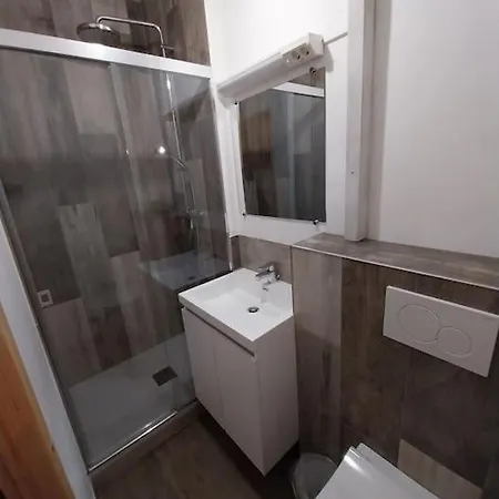 La Grange Nyaraló *